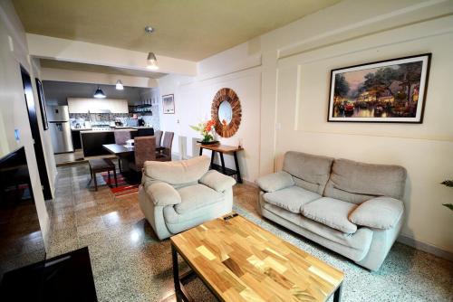 Oaxaca Apartamento | Departamento Runa, amplio, bonito y acogedor, completo de 2 recámaras y 3 camas matrimoniales
