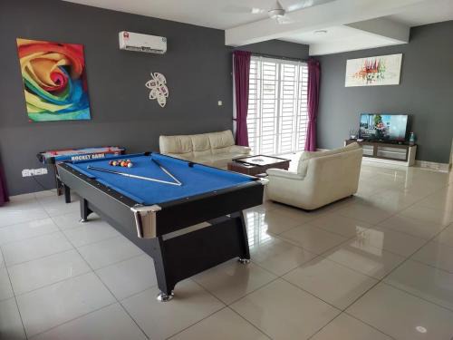 Bandar Penawar Casa | Desaru Recreation House Billiard-Netflix-Dart-BBQ