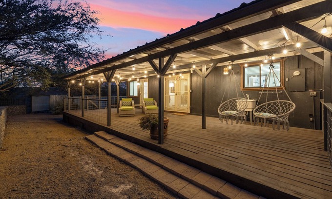 Cave Creek Casa | Desert Escape for Families & Friends – 3BR with Games, Hot Tub & Outdoor Dining