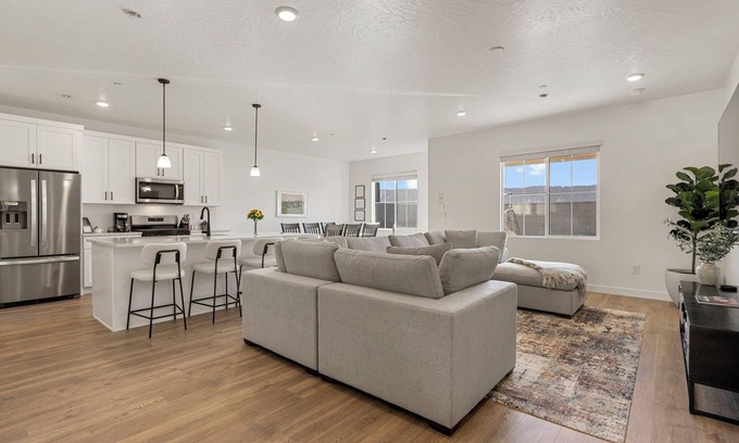 St. George Casa | Desert Retreat Near Sand Hollow: Private Hot Tub