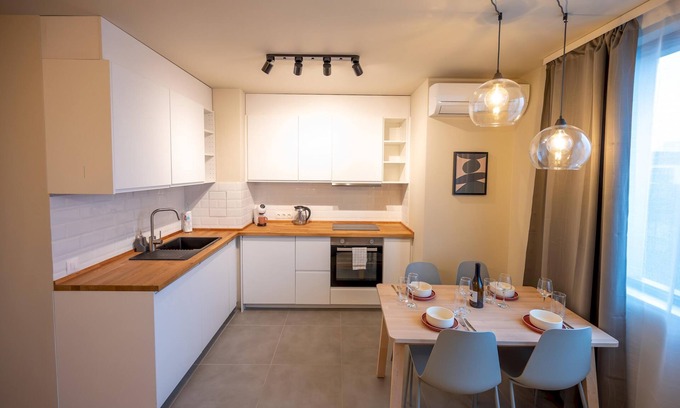 Sofia City Center Apartamento | Design 1bdr Apartment Near City Center