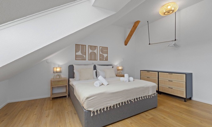 Bad Kreuznach Apartamento | Design loft | near old town | parking lot | 84 m²