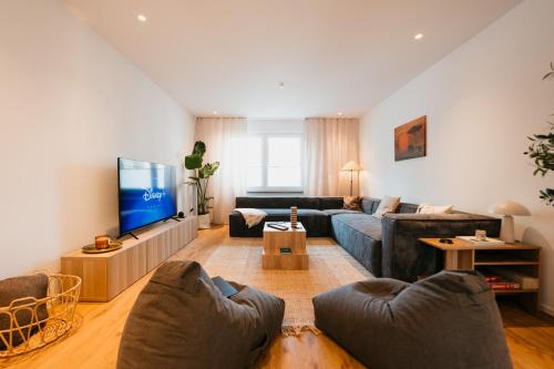 Rauental Apartamento | Designer 2BR Flat Near City Center & The Mosel River