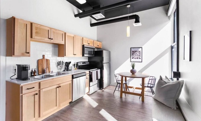 Downtown Spokane Apartamento | Designer Loft Downtown with WiFi 210