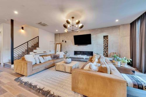 Zilker Casa | Designers Home near DT w Pool