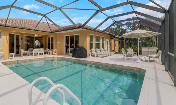 Biggar Casa | Desirable South Fort Myers Heated Pool Home! Gated Community, Close to Beaches, Parks & Shopping!