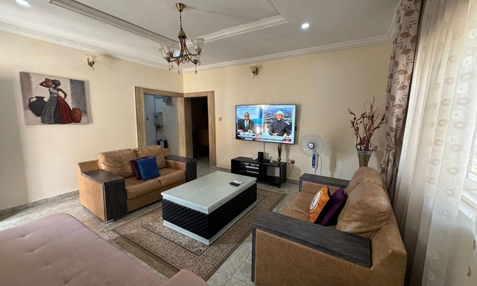 Orozo Casa | DFP (2.0) | Modern 1BED Apartment (Apo, Abuja)