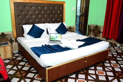 Old Manali Hotel | Dil Gardan Gardan