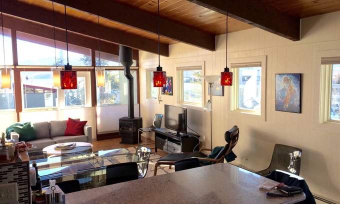 Dillon Casa | Remodelado (2015) Townhome! Todos los electrodomésticos y muebles nuevos! ¡Vistas hermosas!