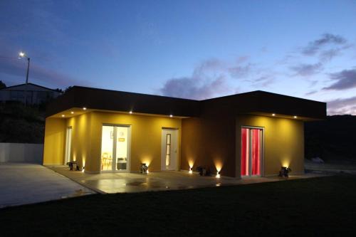 Boticas Casa | Dina House