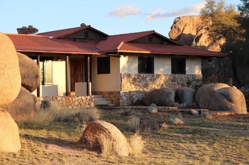 Dragoon Casa | DiPeso House