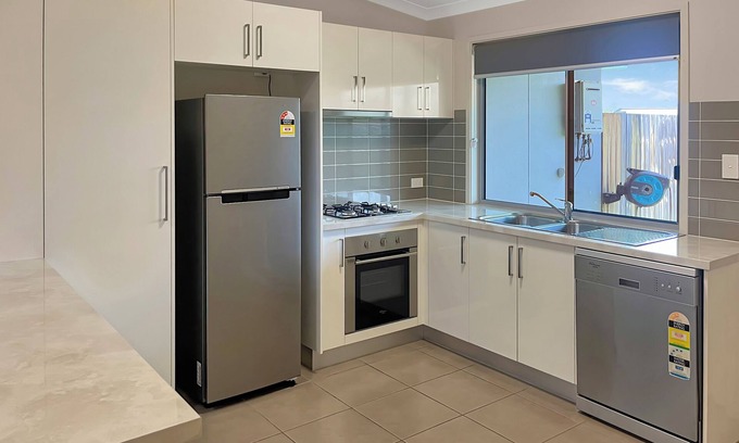 Emerald Apartamento | Direct Collective - Villas on Rivergum