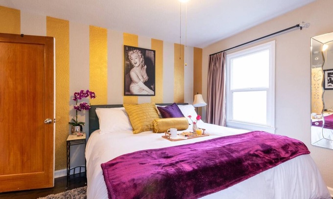 Bremerton Casa | Direct Ferry to Downtown Seattle; Pet-Friendly