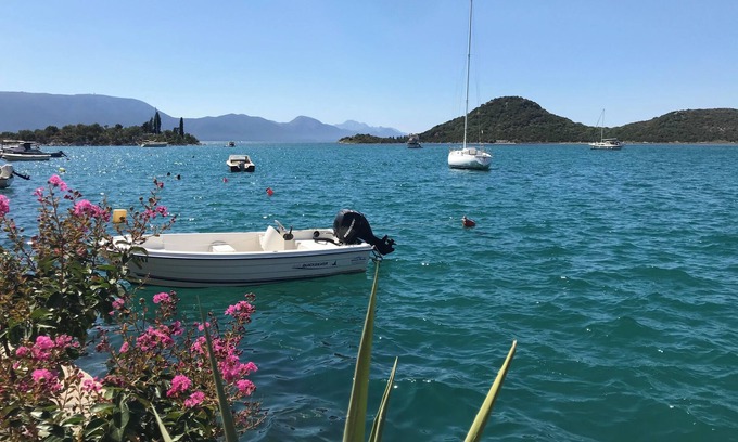 Blace Apartamento | 🌴 Discover Your Oasis in Blace, Croatia - 2-bed Flat by the Serene Beach! 🌴