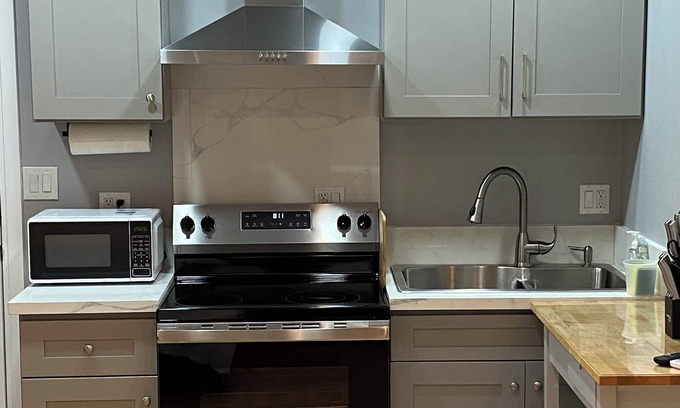 Midway City Apartamento | Disney & Lt Saigon Studio 1bd1ba - Reva