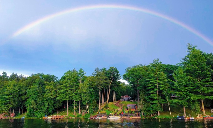 Fort Ann Casa | Dockside Estate- Spacious 2 home Estate, Hot Tubs, Lake Access, Gamerooms