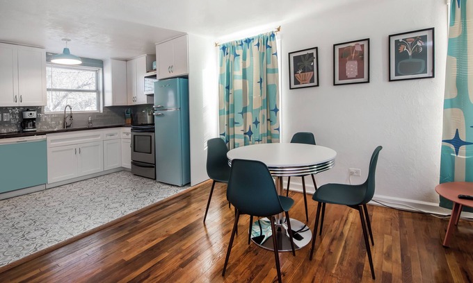 East Colfax Cabaña | Dog-friendly cottage w Two-car garage