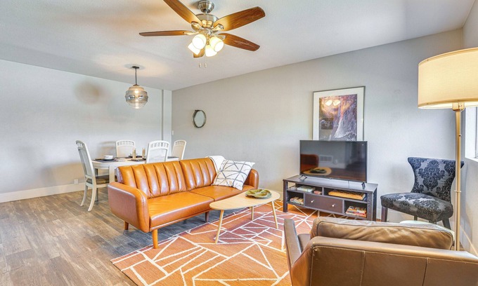 North Las Vegas Casa | Dog-Friendly North Las Vegas Home ~ 9 Mi to Strip!