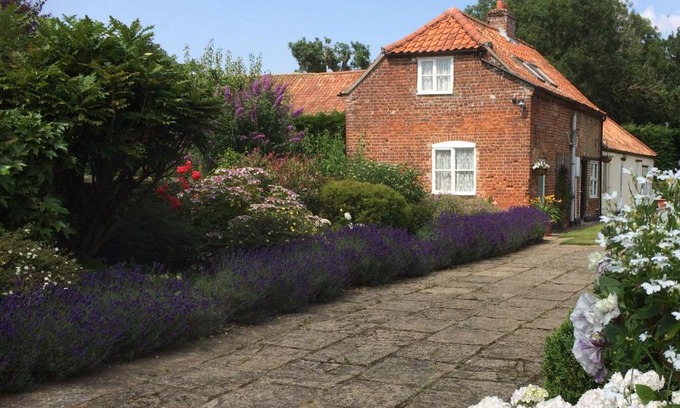 Thetford Casa | Dolls House Cottage