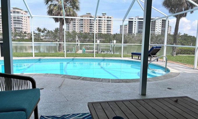 Laguna Shores Casa | DOLPHIN PARADISE: WATERFRONT VIEWS, WALK TO BEACH, PRIVATE POOL, DOG FRIENDLY