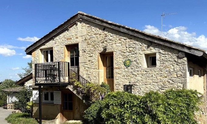 Les Echets Casa | Domaine Albert - POMMIERS