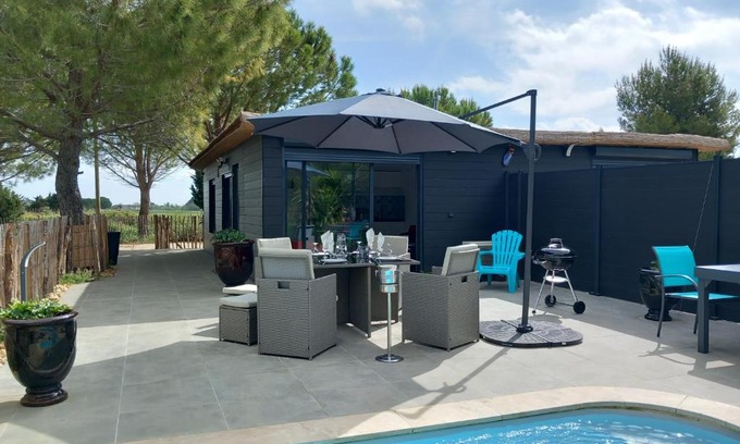 Saint-Laurent-d'Aigouze Casa | Domaine de L'Outarde Canepetiére Gîte A