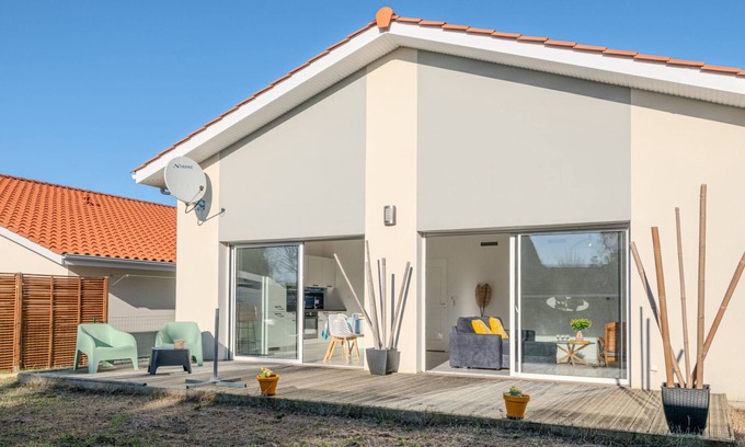 Aureilhan Casa | Domaine de Peyroutic by Interhome