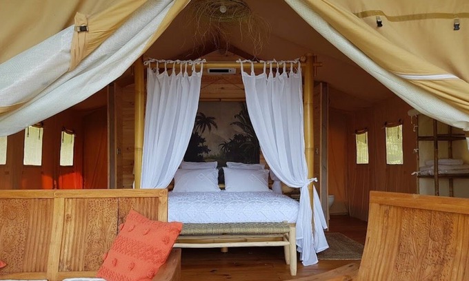 Coutras Cama Y Desayuno | Domaine le lac bleu