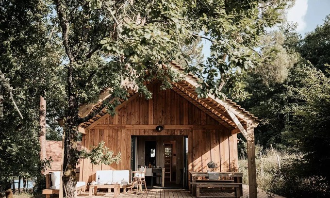 Saint-Amand-de-Coly Chalet De Esquí | Domaine Saint-Amand - Wooden house 3 Rooms 6 People 2 Bathrooms Air conditioning