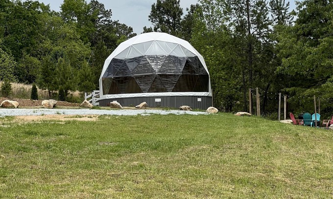 Salem Casa | Dome Away From Home-Free Park Pass