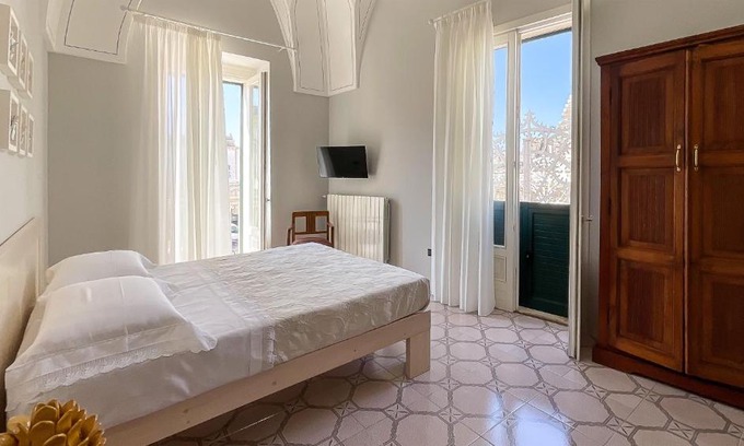Martano Cama Y Desayuno | Domus Trinchese Dimora Storica