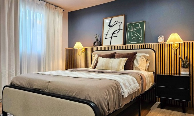 Mid City Casa | Dondo Stay