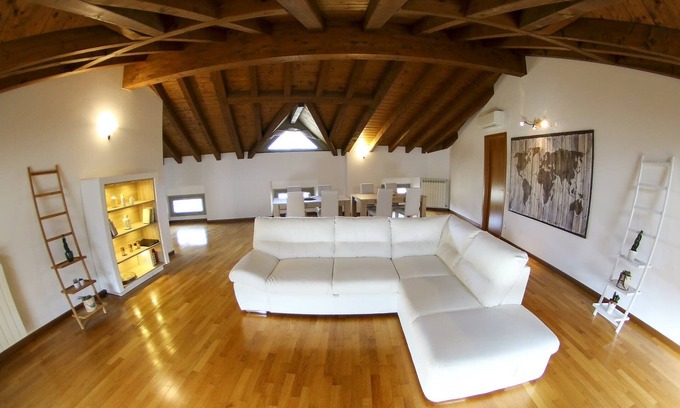 Citta Bassa Casa | Donizetti Royal