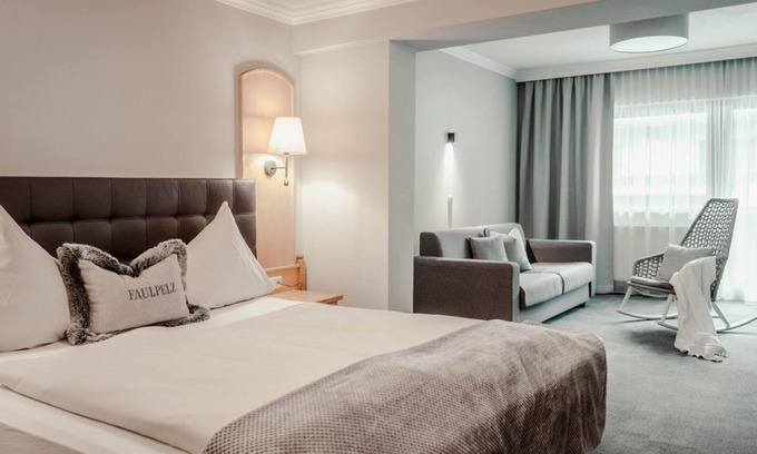 Maurach Casa | Doppelzimmer Bergblick bis 2 Nächte Inkl.frühstück - Hotel St. Georg zum See