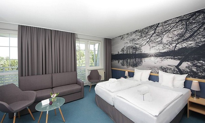 Chorin Apartamento | Doppelzimmer im Hotel, Du/bad/wc