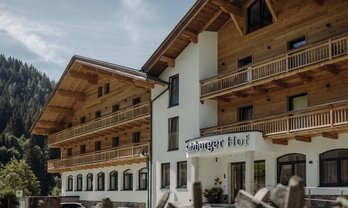 Dienten am Hochkoenig Casa | Doppelzimmer mit Zusatzbett; Dusche 4-6 Nächte - Hotel Salzburger Hof