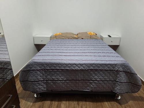 Lima Casa | Dormitorio matrimonial 01