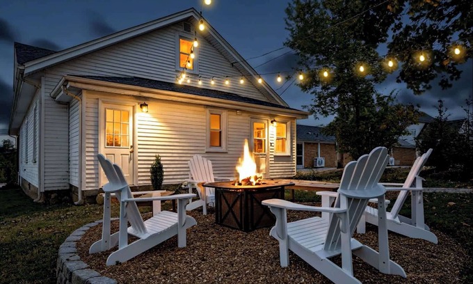 Williamstown Casa | Double Game Rooms! - 4BR Only 7 Min to Ark