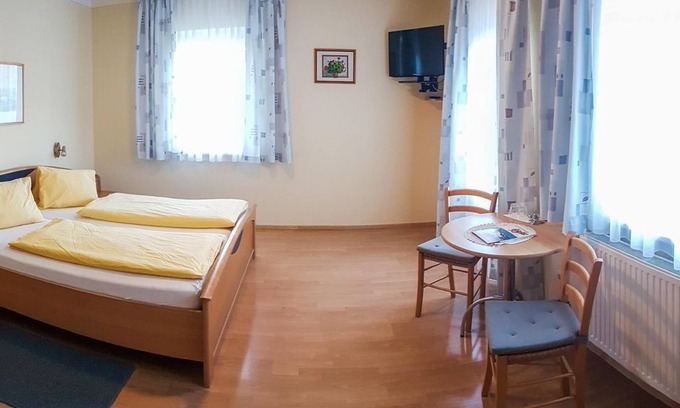 Wagerberg Cama Y Desayuno | Double room - 1 night - Thermenpension Gigler