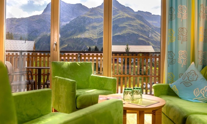 Warth Casa | Double room Anemone - Hotel Walserberg