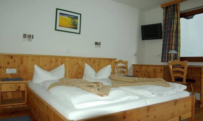 Berg im Drautal Casa | Habitación doble con balcón orientado al sur - Almhotel Fichtenheim