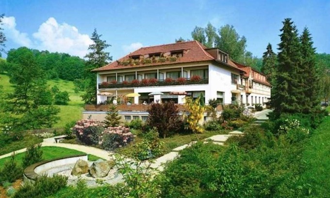 Lindenfels Hotel | Habitación doble con balcón sur 06 - Odenwald Star Hotel Wiesengrund