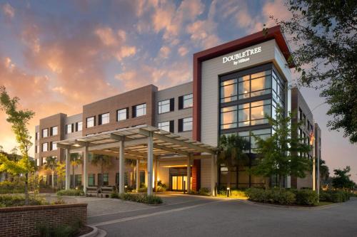 Charleston Hotel | DoubleTree by Hilton Charleston Riverview