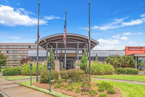 Columbus Hotel | DoubleTree by Hilton Columbus