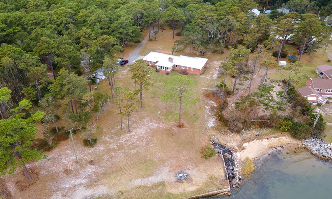 Carteret County Casa | Down East Hunting and Fishing Getaway. Pet-Friendly!