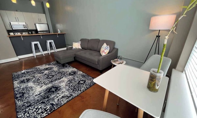 Roanoke Apartamento | Downtown 1st Floor Apt: Walk to Breweries, Food