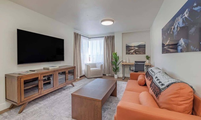 Downtown Anchorage Apartamento | Downtown Coastal View 1 Bedroom