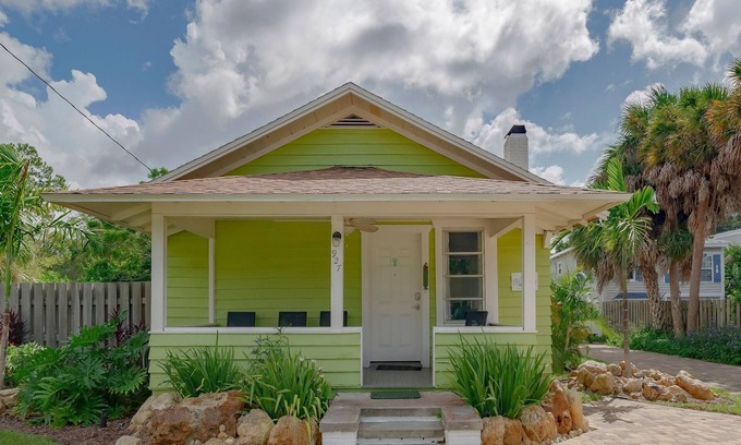 Downtown Dunedin Casa | Centro de Dunedin Keylime Cottage # 3