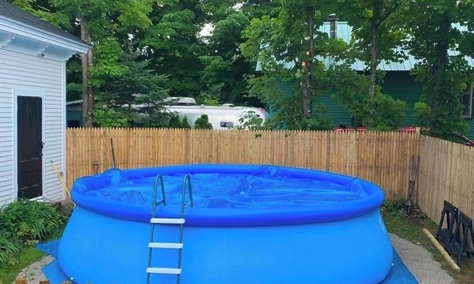 North Conway Casa | Downtown NC Village! Private pool and hot tub!