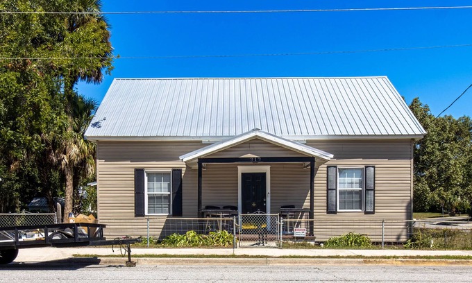 Lake City Casa | Wonderful 3-bedroom house Downtown in Lake City